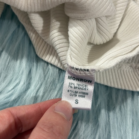 Monrow Rib Twisted Back Top in White - Picture 4 of 9